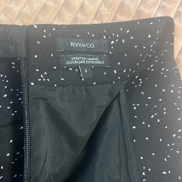 RW & CO Black Speckled Pencil Skirt - Picture 3 of 7